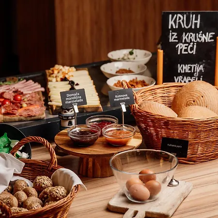 Hotelsko Naselje Zeleni Gaj*** Hotel