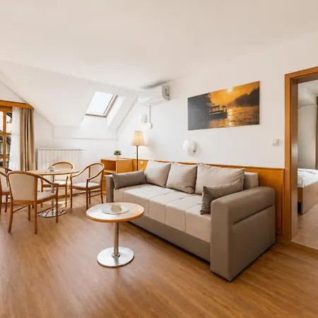 Hotel Terme - Hotelsko Naselje Zeleni Gaj Banovci