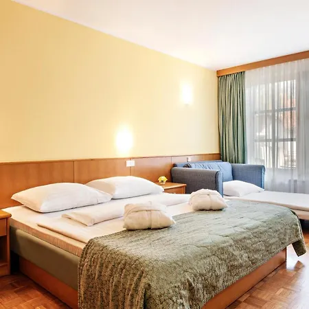 Terme - Hotelsko Naselje Zeleni Gaj 3*