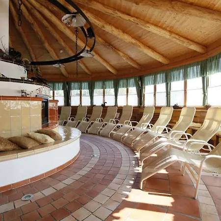 Terme - Hotelsko Naselje Zeleni Gaj 3* Banovci